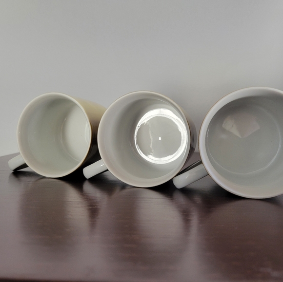 Vintage Mid Century Tan White Tea Coffee Porcelain Mugs, Set of 3 - 10oz - Picture 3 of 7